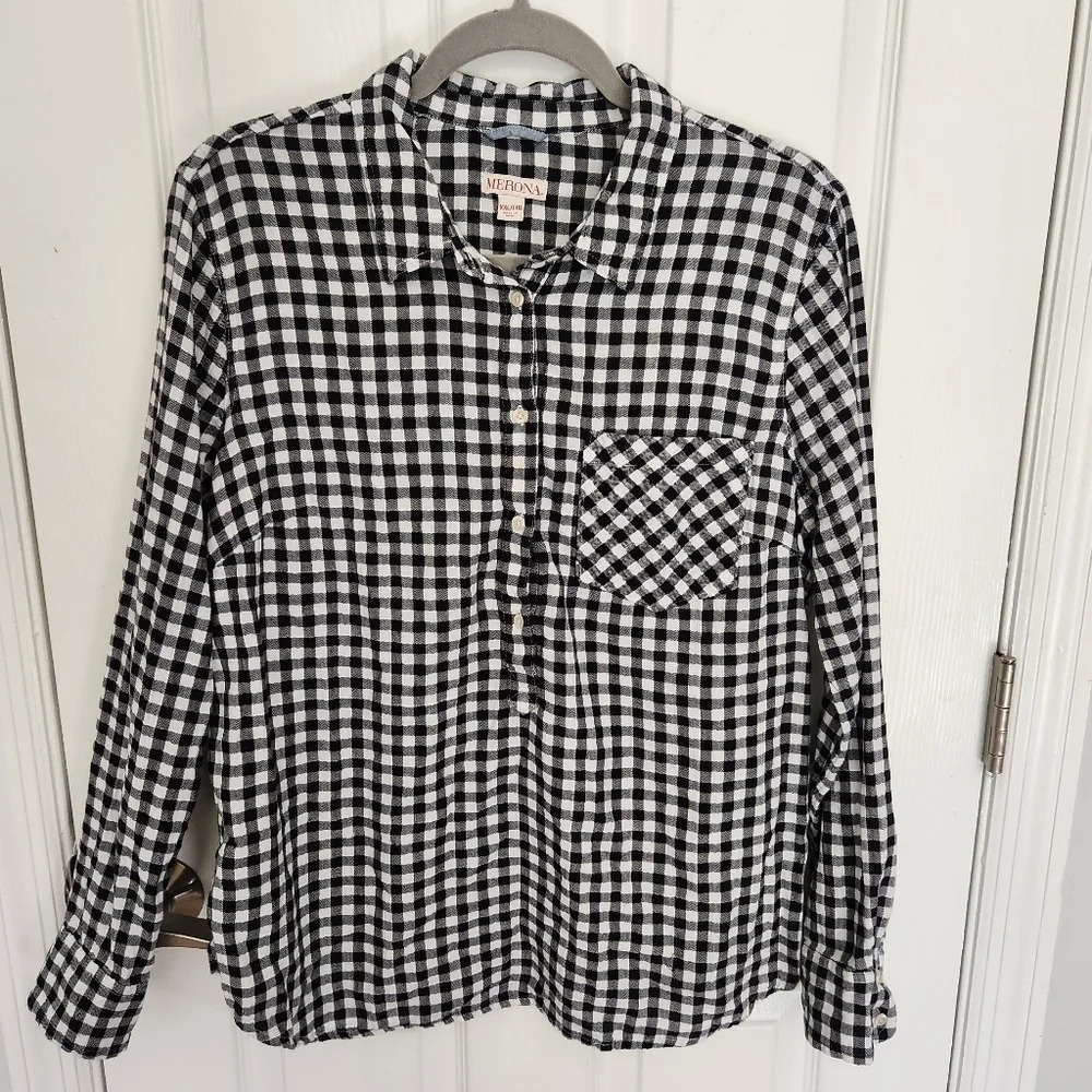 Merona Black & White Checkered Button-Down Top